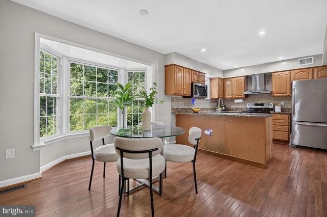 9036 ROSEWALL CT, Springfield, VA 22152