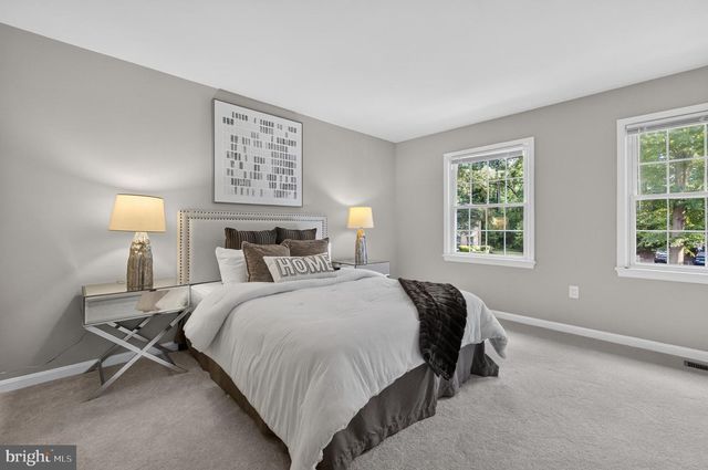 9036 ROSEWALL CT, Springfield, VA 22152