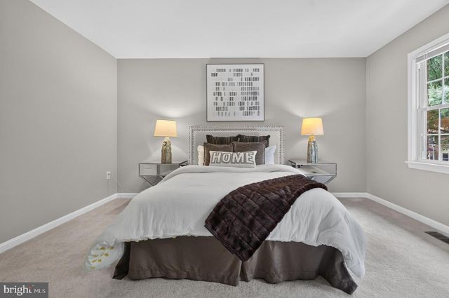 9036 ROSEWALL CT, Springfield, VA 22152