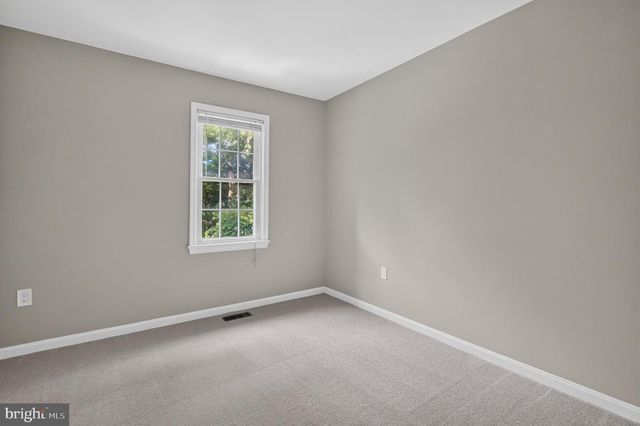 9036 ROSEWALL CT, Springfield, VA 22152