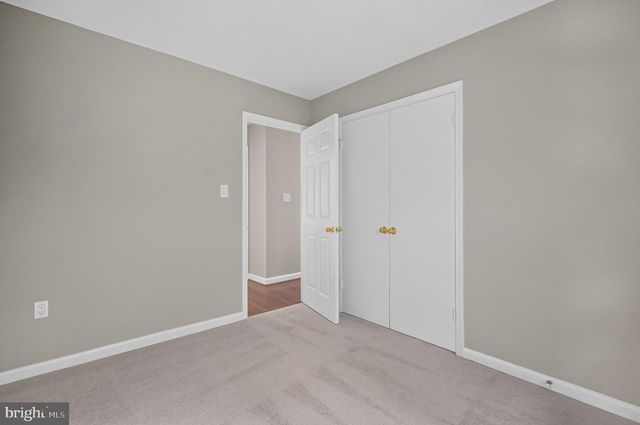 9036 ROSEWALL CT, Springfield, VA 22152