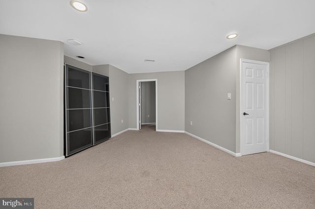 9036 ROSEWALL CT, Springfield, VA 22152