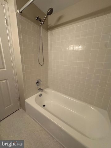 9036 ROSEWALL CT, Springfield, VA 22152