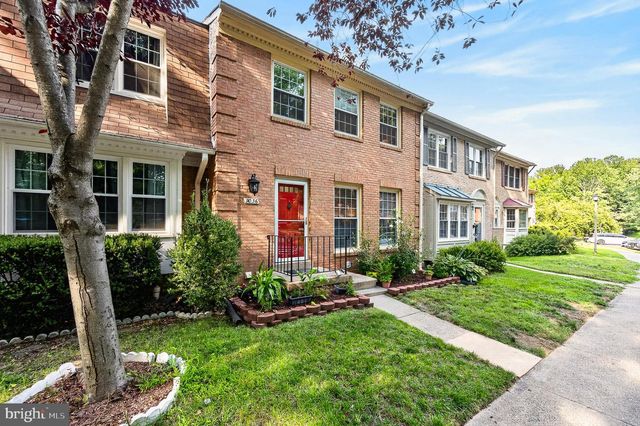 9036 ROSEWALL CT, Springfield, VA 22152