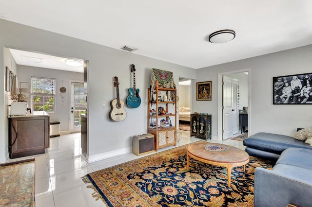 227 NE 12th Street, Delray Beach, FL 33444