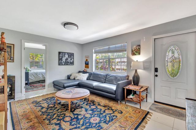 227 NE 12th Street, Delray Beach, FL 33444