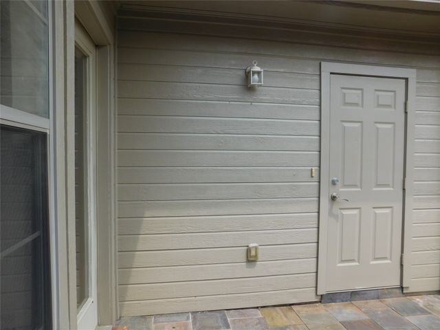 2050 Stockwell Road 4, Bossier City, LA 71111