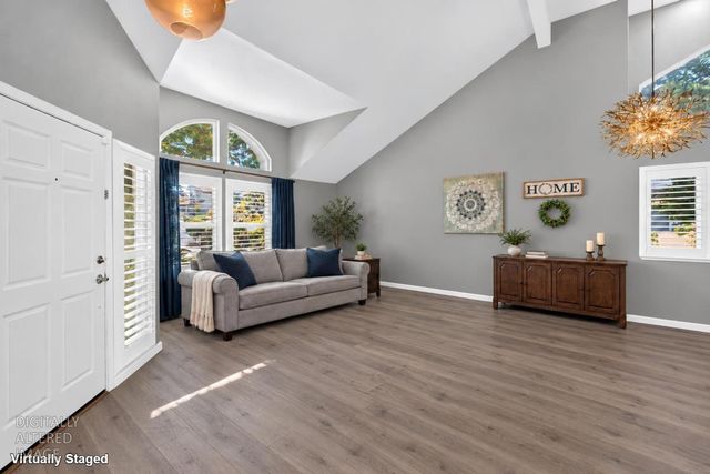 164 Hopper Ln, Folsom, CA 95630