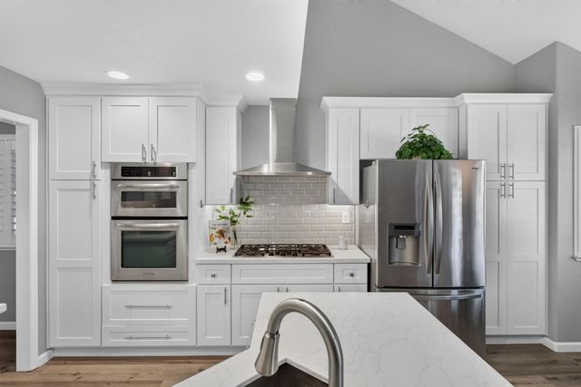 164 Hopper Ln, Folsom, CA 95630