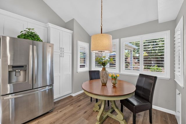 164 Hopper Ln, Folsom, CA 95630