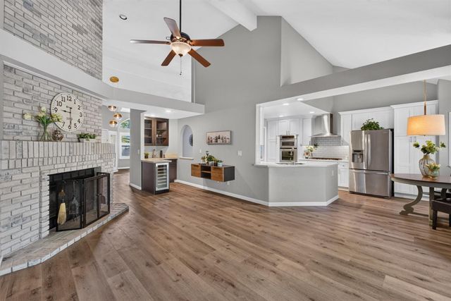164 Hopper Ln, Folsom, CA 95630