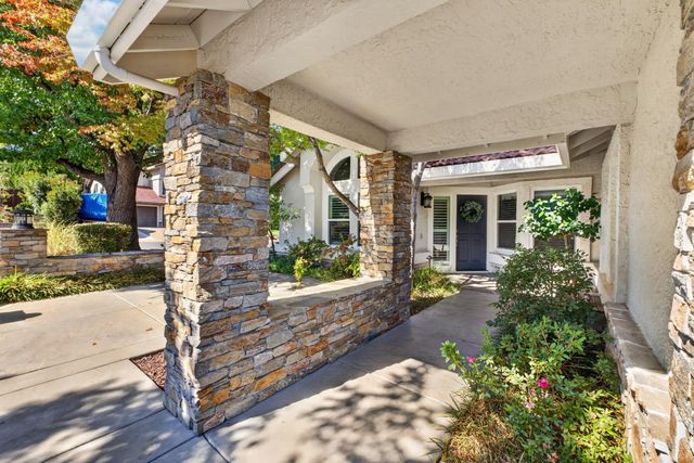 164 Hopper Ln, Folsom, CA 95630
