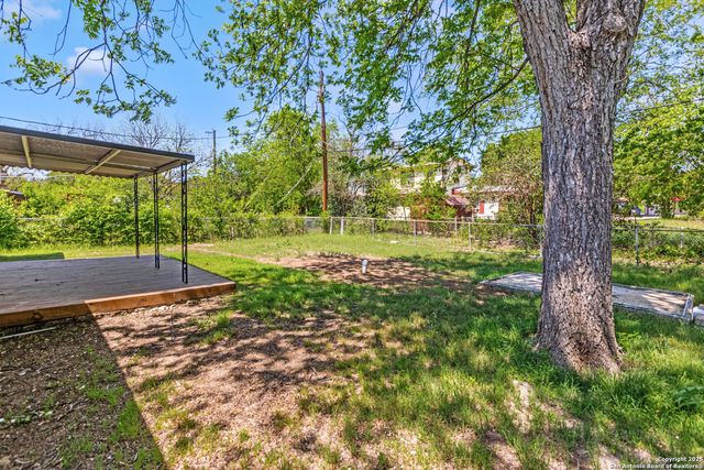 419 Hub Ave, San Antonio, TX 78220