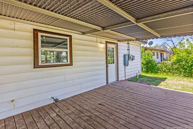 419 Hub Ave, San Antonio, TX 78220