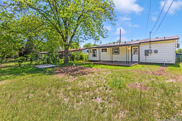 419 Hub Ave, San Antonio, TX 78220