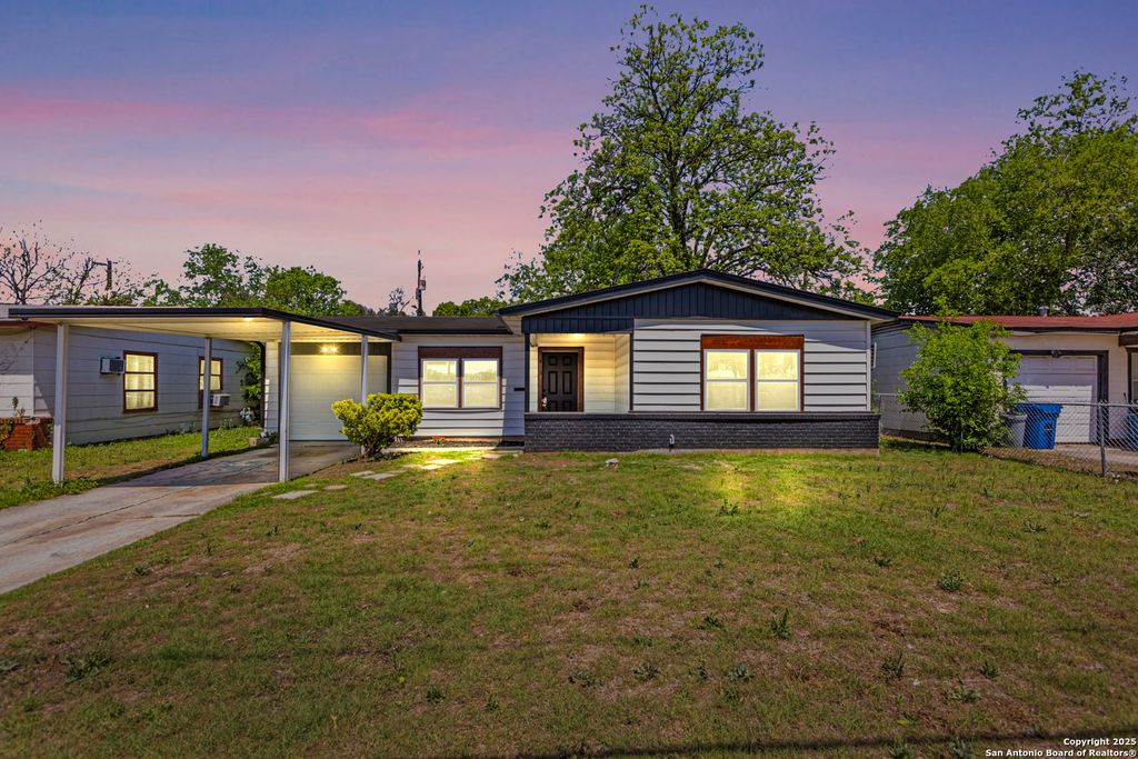 419 Hub Ave, San Antonio, TX 78220