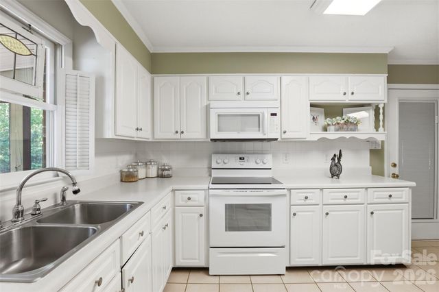 119 Essaw Road, Waxhaw, NC 28173