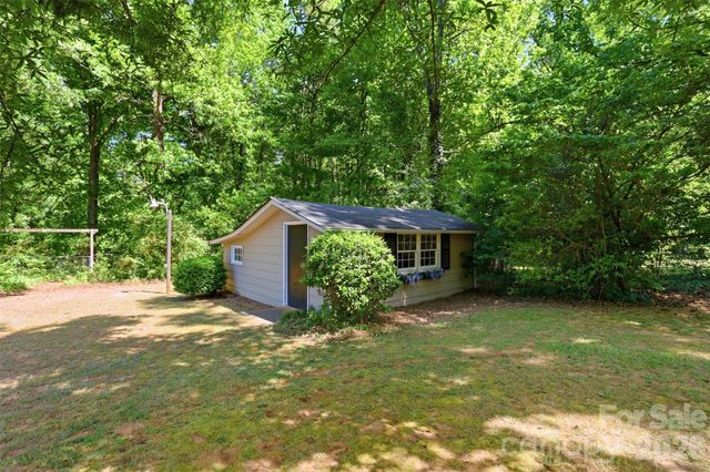 119 Essaw Road, Waxhaw, NC 28173