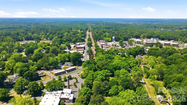 119 Essaw Road, Waxhaw, NC 28173