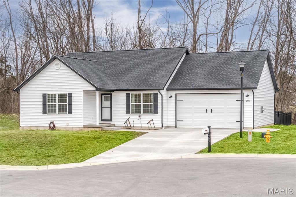 205 N Fourth Street, Marthasville, MO 63357