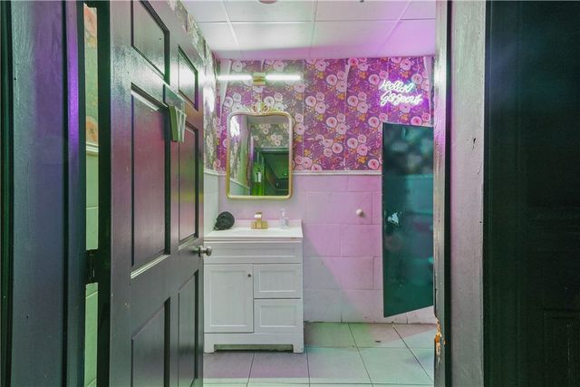 727 Cranston Street, Providence, RI 02907