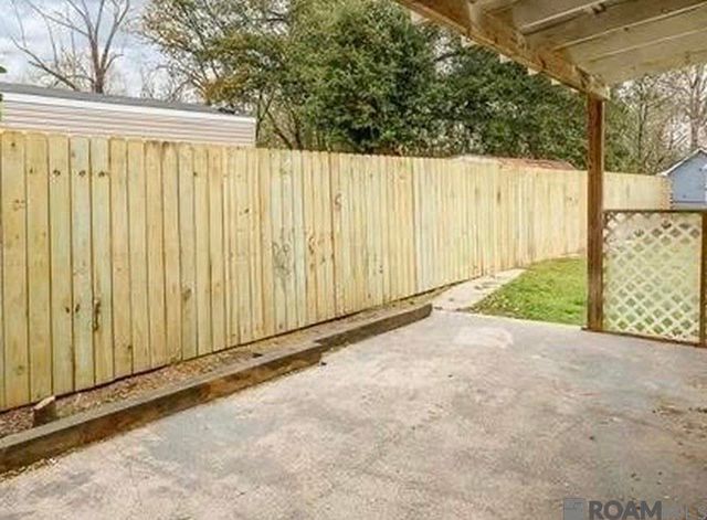 29705 Gaylord Rd, Walker, LA 70785