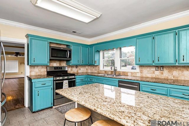 29705 Gaylord Rd, Walker, LA 70785