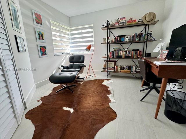 9837 SW 138th Avenue FD1R, Miami, FL 33186