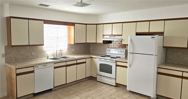8845 102nd Court, Vero Beach, FL 32967