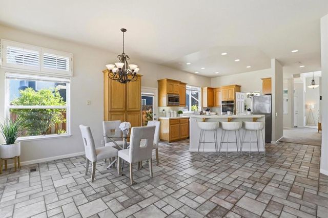 1201 Blue Parrot Court, Gilroy, CA 95020