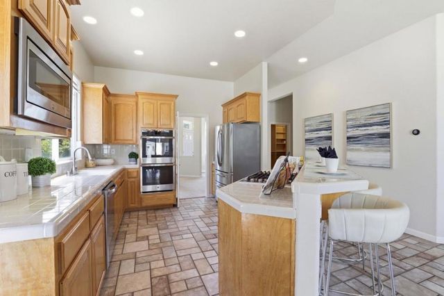 1201 Blue Parrot Court, Gilroy, CA 95020