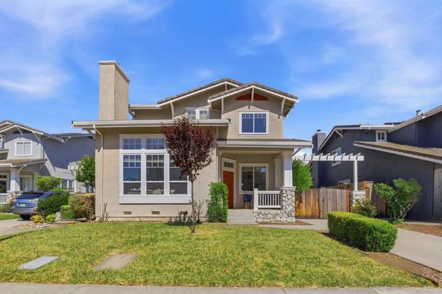 1201 Blue Parrot Court, Gilroy, CA 95020