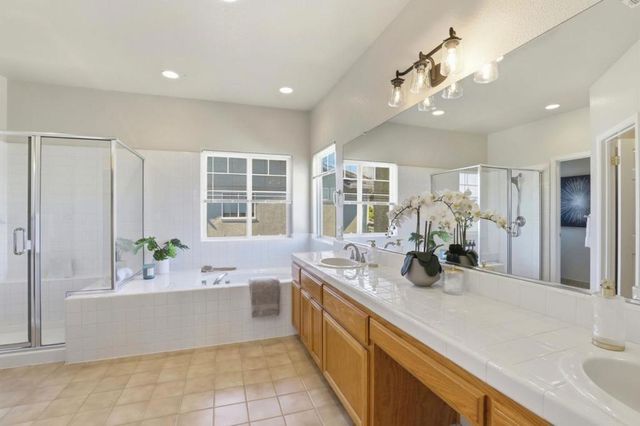 1201 Blue Parrot Court, Gilroy, CA 95020