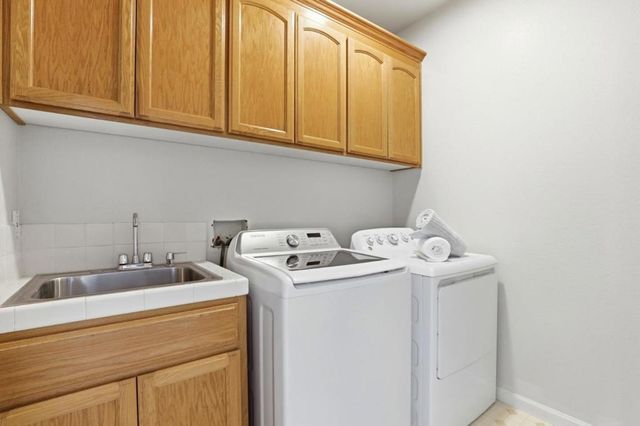 1201 Blue Parrot Court, Gilroy, CA 95020