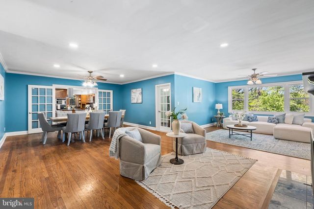 711 10TH ST, Riverton, NJ 08077