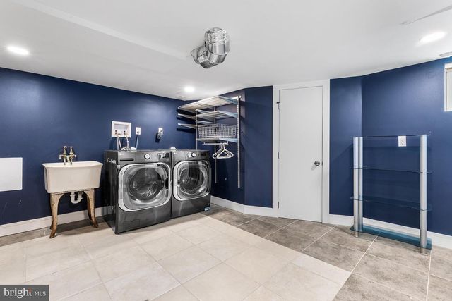 711 10TH ST, Riverton, NJ 08077