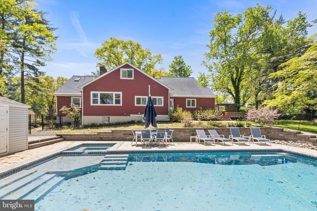 711 10TH ST, Riverton, NJ 08077