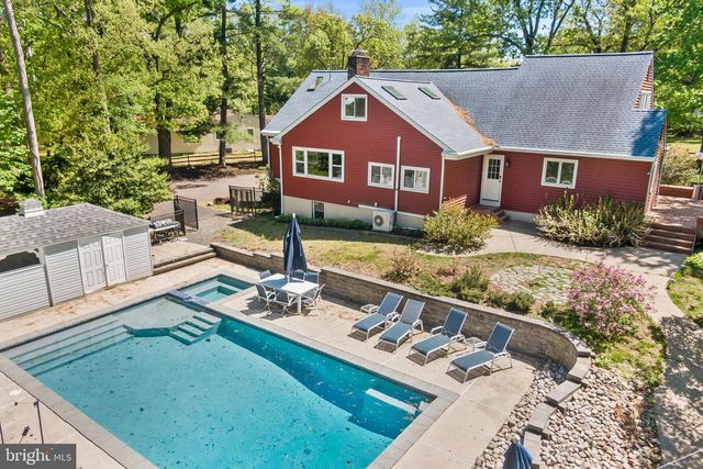 711 10TH ST, Riverton, NJ 08077