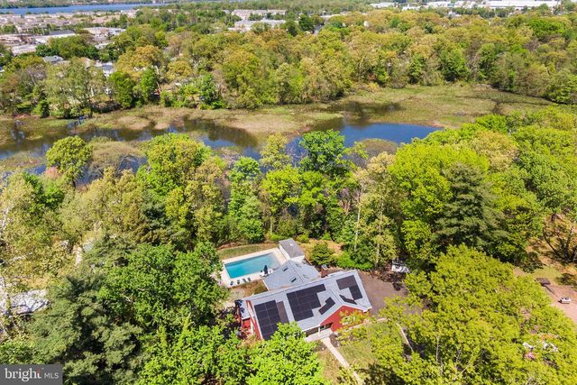 711 10TH ST, Riverton, NJ 08077