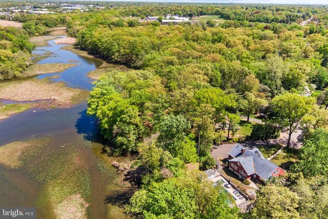 711 10TH ST, Riverton, NJ 08077