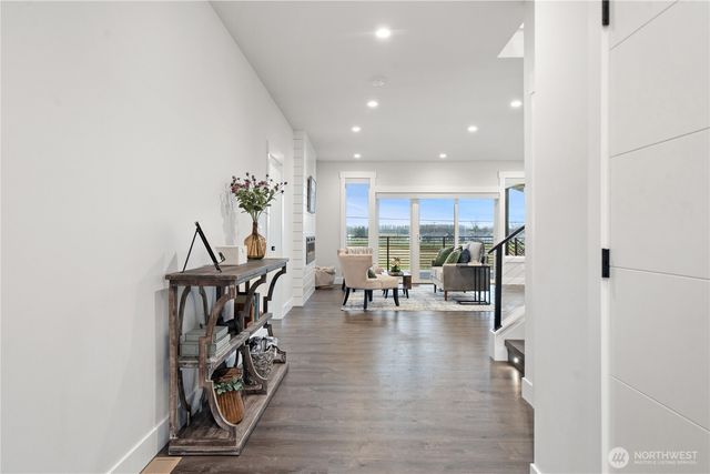 2120 Lagerwey Circle, Lynden, WA 98264