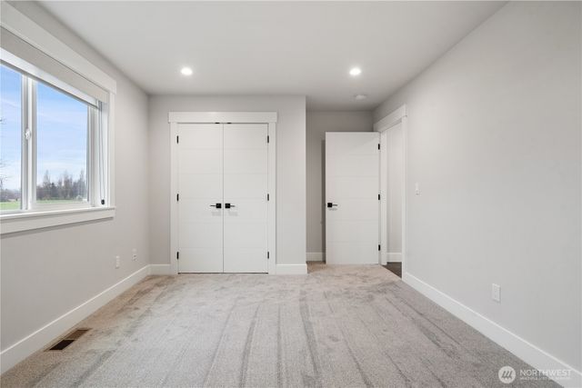 2120 Lagerwey Circle, Lynden, WA 98264