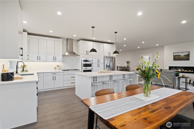 2120 Lagerwey Circle, Lynden, WA 98264