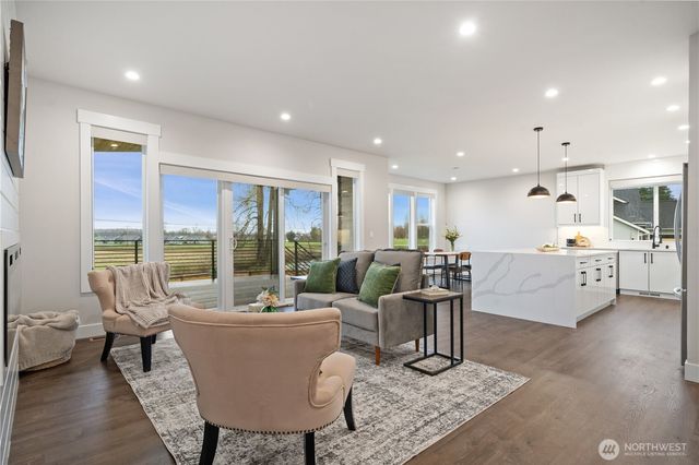 2120 Lagerwey Circle, Lynden, WA 98264