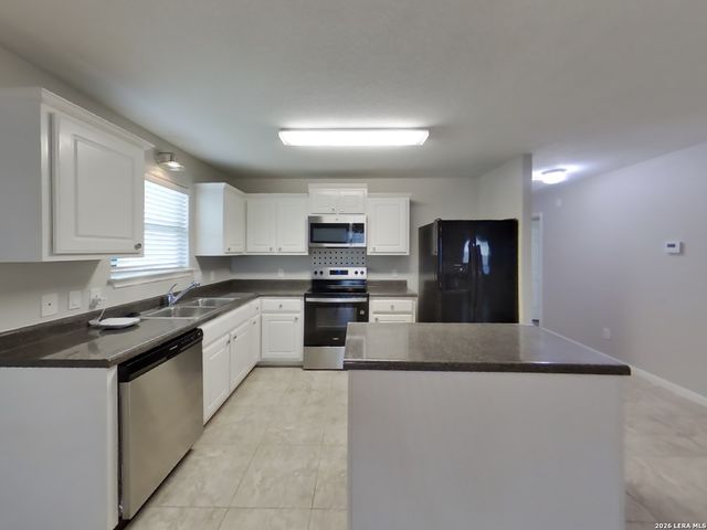 5746 Butch, San Antonio, TX 78252