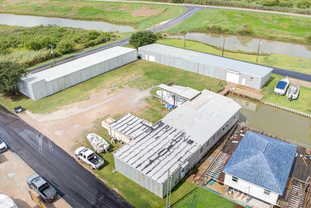 205 Marine Way, Freeport, TX 77541