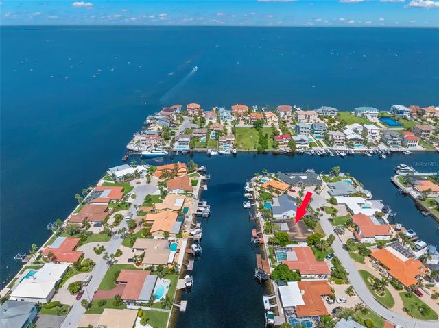5030 PORPOISE PLACE, New Port Richey, FL 34652