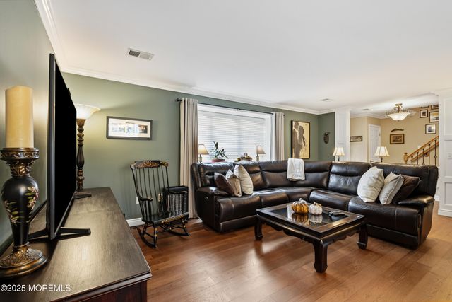 262 Frank Applegate Road, Jackson, NJ 08527