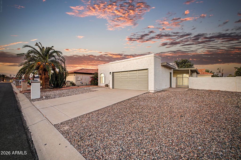 26621 S SHUMAKER Drive, Sun Lakes, AZ 85248 — photo 5