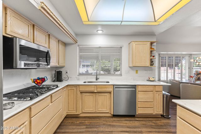 20602 N NATCHEZ Drive, Sun City West, AZ 85375